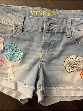Vigoss Light Wash Denim Shorts with Floral Embroidery